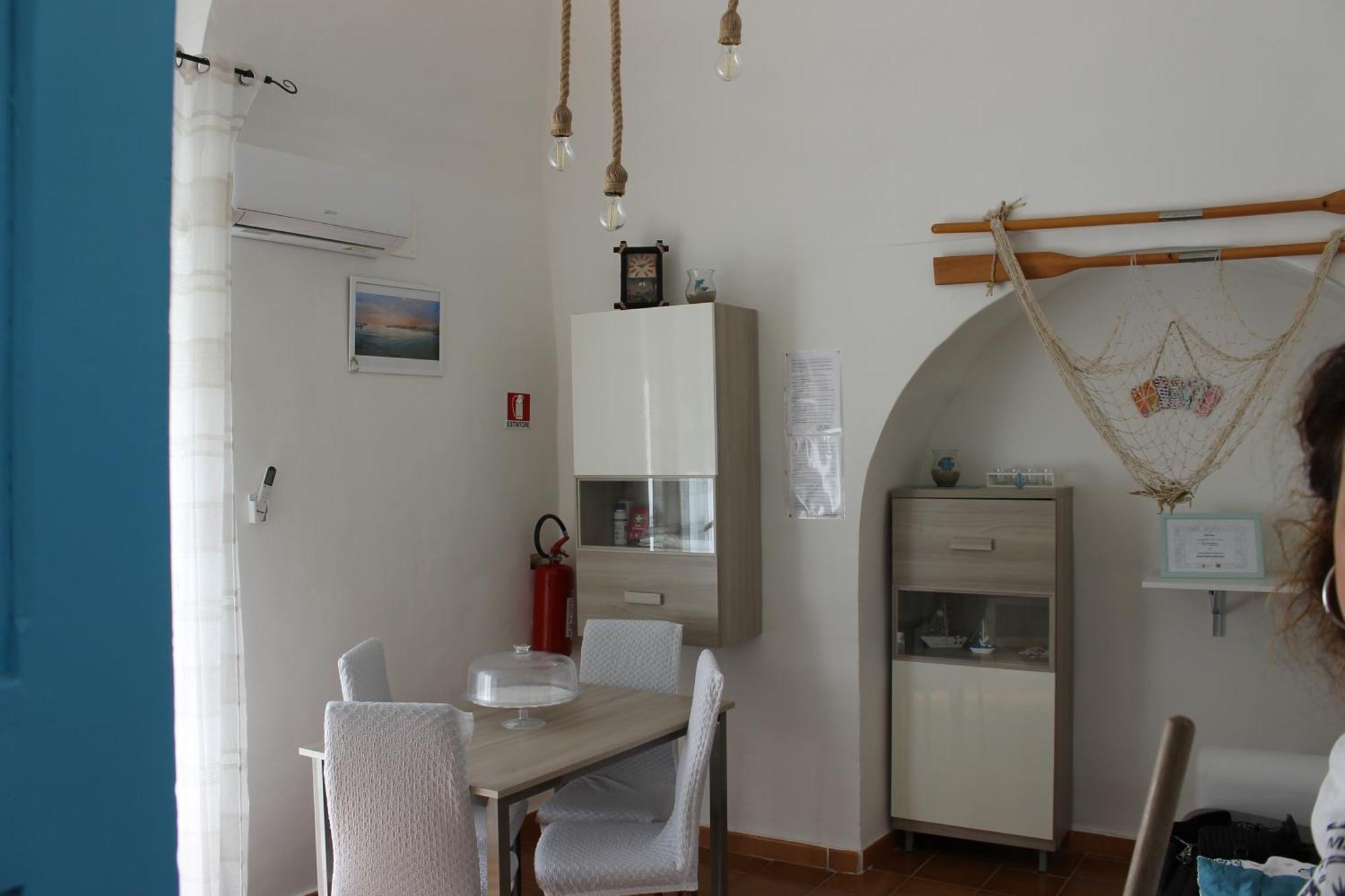 Casa Mely Apartment Bari Bagian luar foto